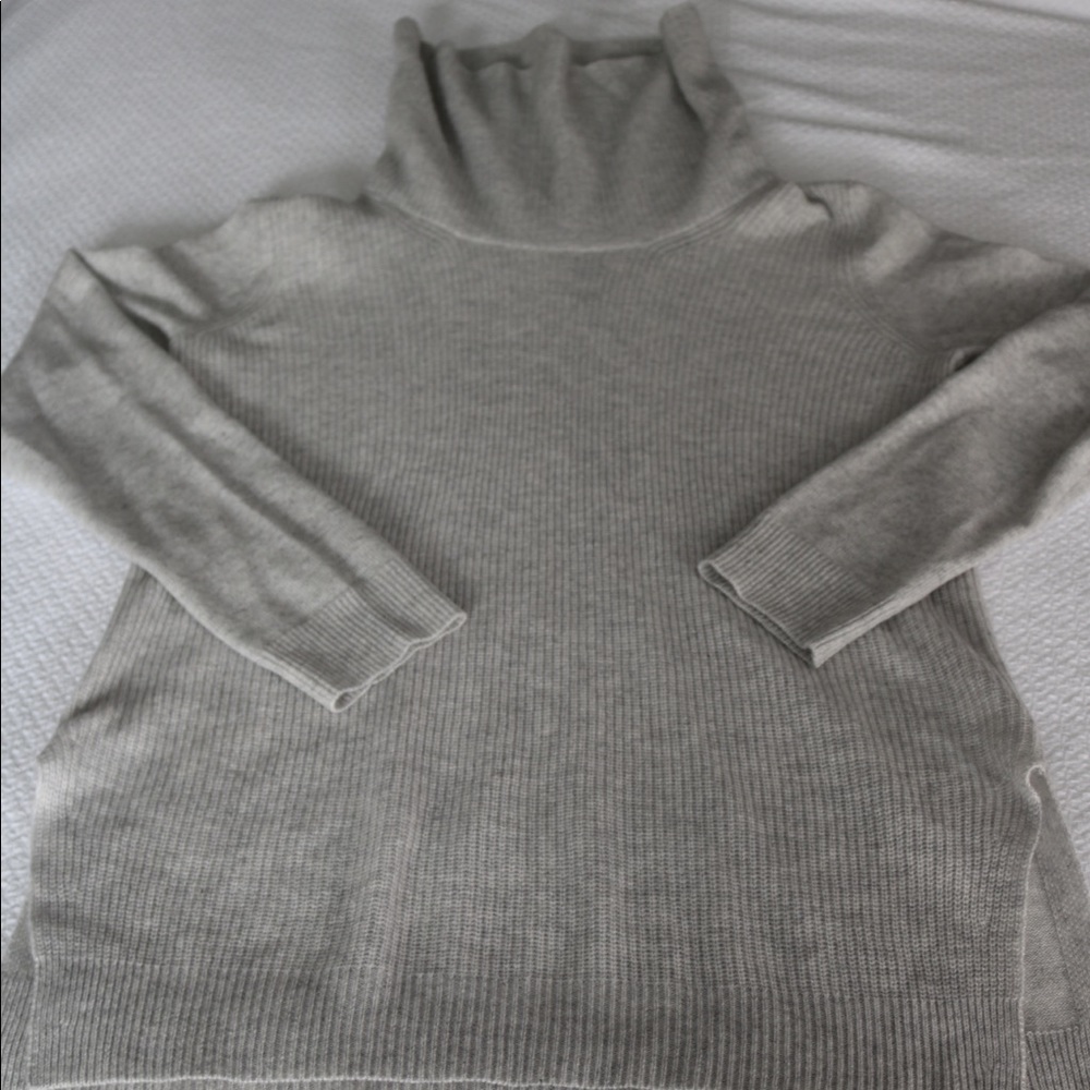 Theory Cashmere Turtleneck